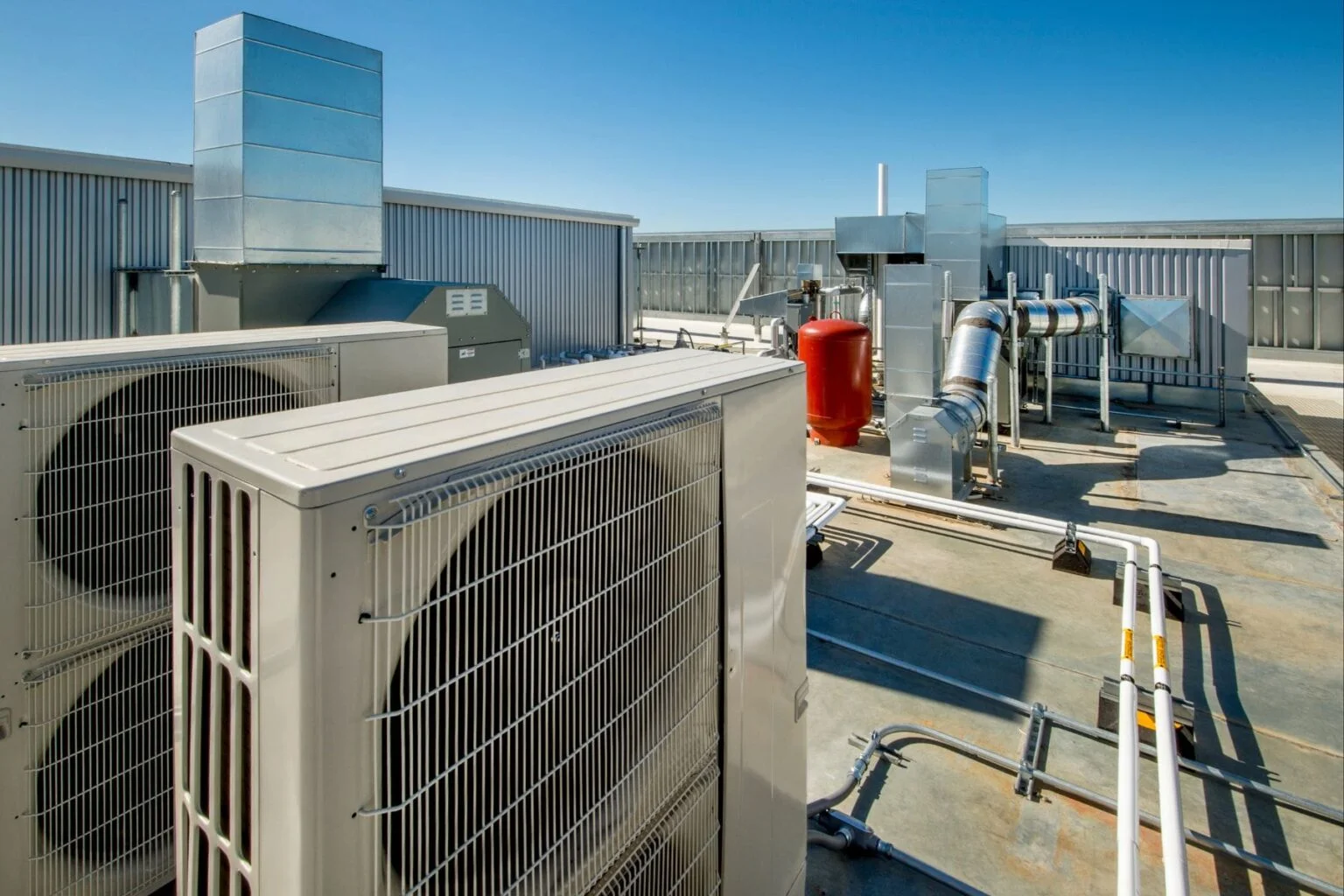 AC Replacement technician at work in Roswell, GA